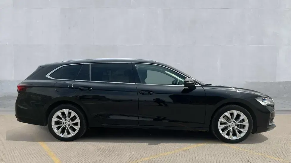 Used Skoda Superb SE L 204 HP (150 kW) 2024 Midnight black