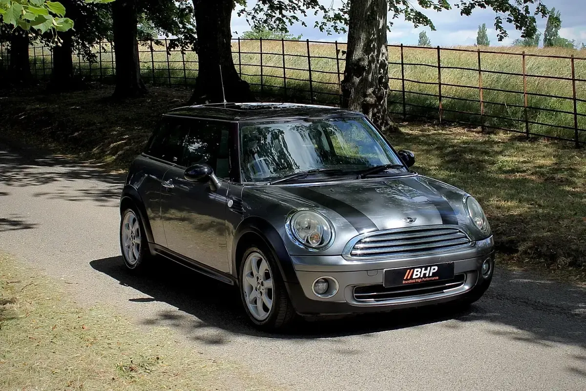 Used Mini Cooper Hatch 120 HP (88 kW) 2009 Grey Hatchback