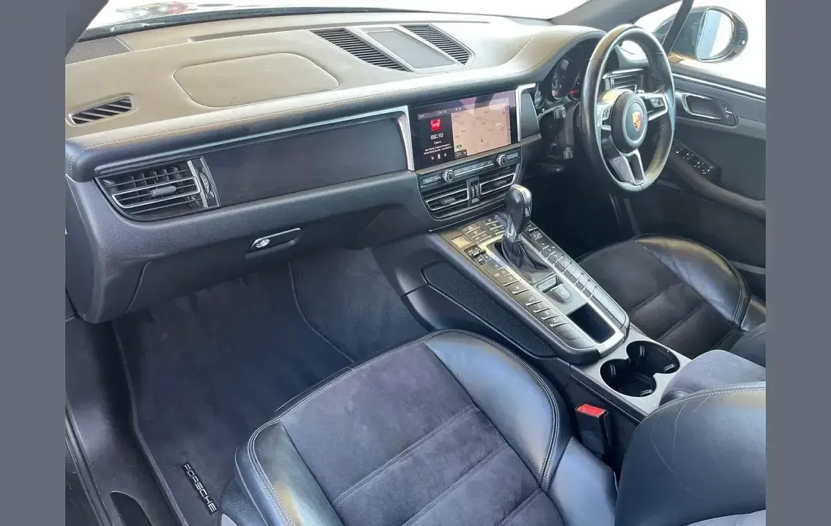 Used Porsche Macan GTS 374 HP (275 kW) 2020 Grey SUV