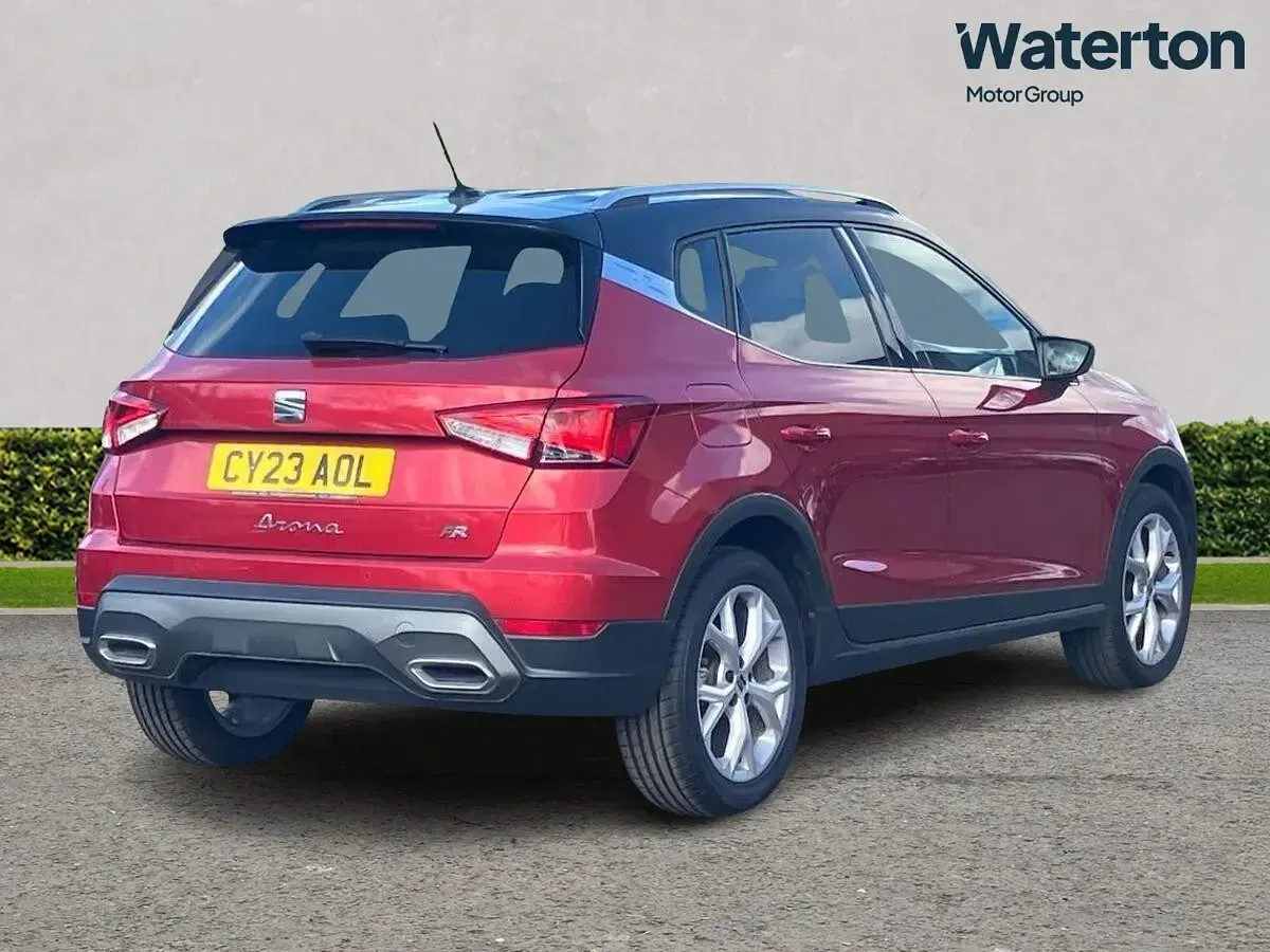 Used Seat Arona FR 110 HP (80 kW) 2023 Red SUV