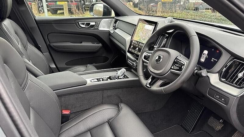 Used Volvo XC60 Ultra 449 HP (330 kW) 2026 Grey SUV