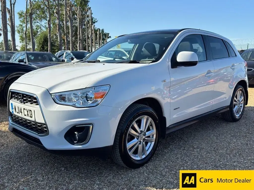 Used Mitsubishi ASX 116 HP (85 kW) 2014 White SUV