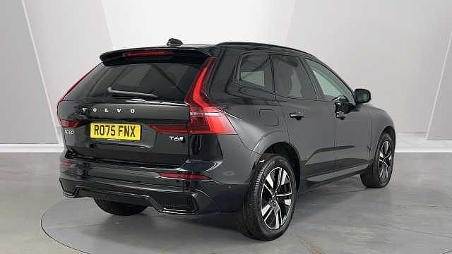 Used Volvo XC60 Plus 345 HP (253 kW) 2025 Black SUV
