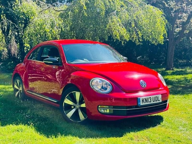Usado VW Beetle Sport 140 HP (102 kW) 2013 Vermelho Citadino
