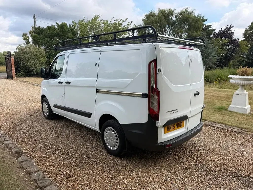 Used Ford Transit Custom Trend 100 HP (73 kW) 2015 White Van