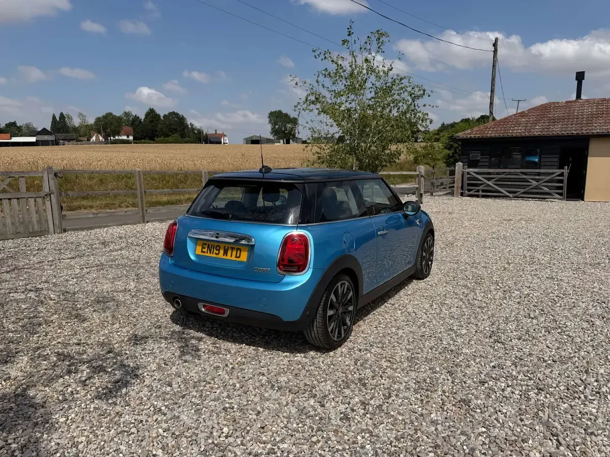 Used Mini Cooper Exclusive 2019 Blue Hatchback
