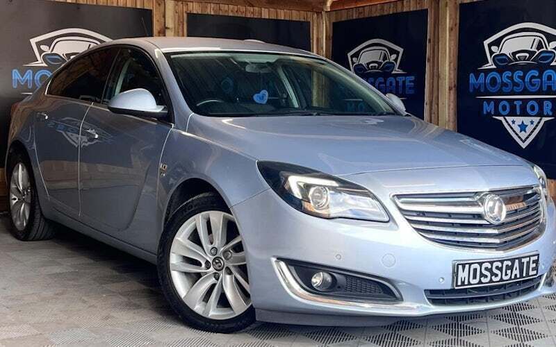 Used 2017 Vauxhall Insignia SRi Hatchback | £3,995 (Super price) - Image 1/4