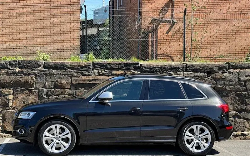 Used Audi SQ5 Comfort 313 HP (230 kW) 2015 Black SUV