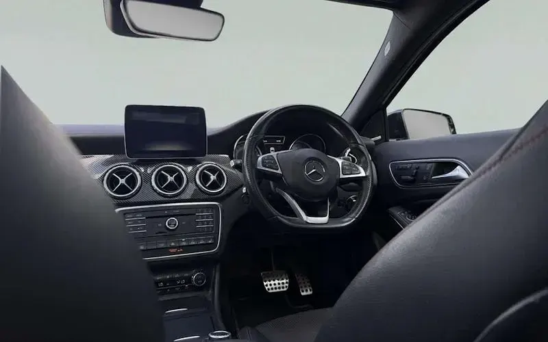 Used Mercedes GLA250 AMG line 211 HP (155 kW) 2016 Grey SUV