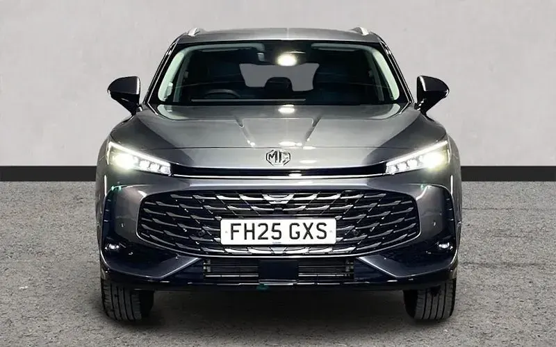 Used MG HS Trophy 224 HP (164 kW) 2026 SUV