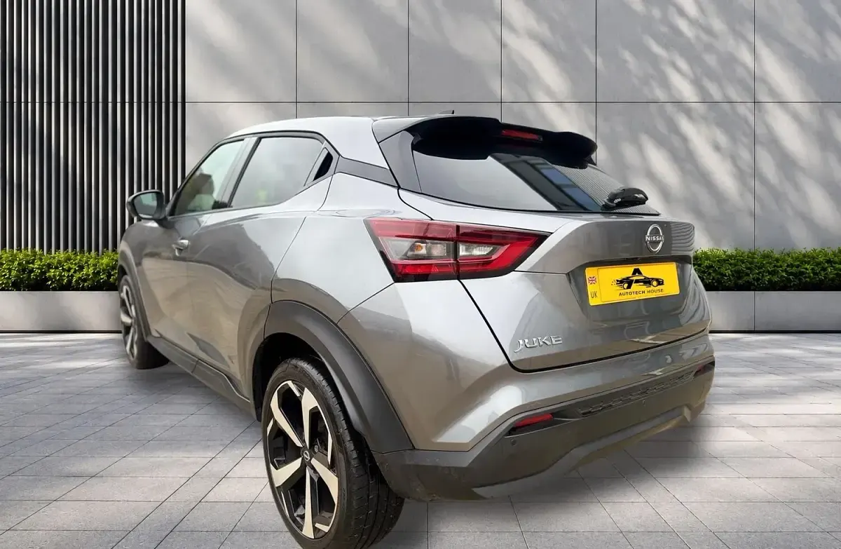 Used Nissan Juke Tekna 2023 Grey SUV