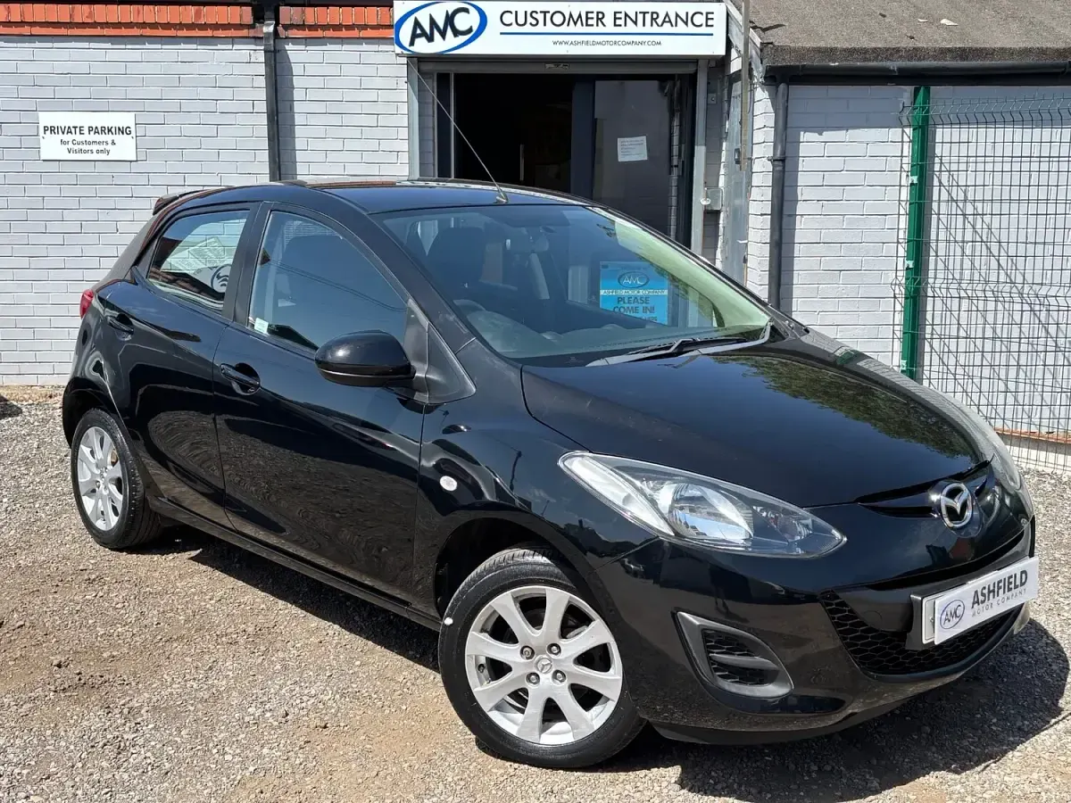 Used Mazda 2 102 HP (75 kW) 2011 Black Hatchback