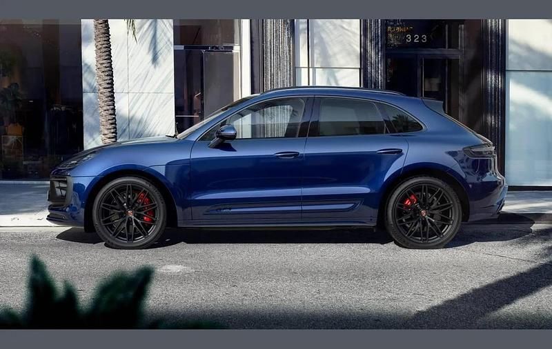 Used Porsche Macan GTS 434 HP (319 kW) 2023 Blue SUV