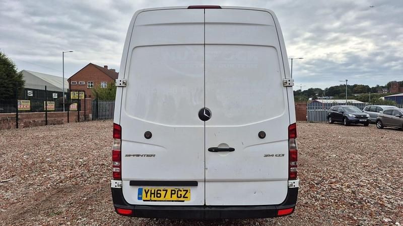 Begagnad Mercedes Sprinter 2017 Vit Van