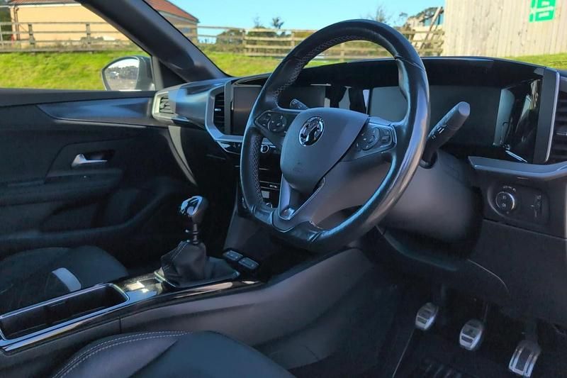 Used Vauxhall Mokka Ultimate 136 HP (100 kW) 2023 White SUV