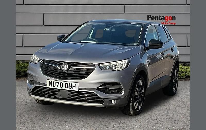 Used Vauxhall Grandland X SRi 128 HP (94 kW) 2020 Grey SUV