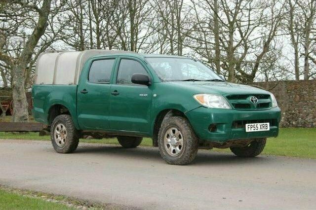 Used Toyota HiLux 2005 Pickup