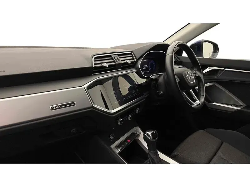 Used Audi Q3 Sport 150 HP (110 kW) 2022 Blue SUV