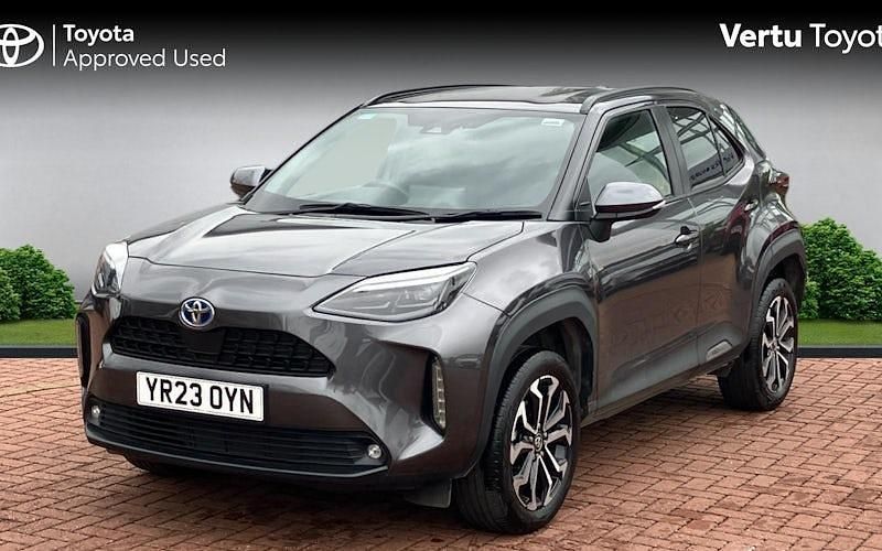 Used Toyota Yaris Hybrid Design 116 HP (85 kW) 2026 Estate