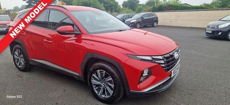 Used Hyundai Tucson SE 150 HP (110 kW) 2022 Red SUV