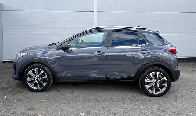 Grey Used 2022 Kia Stonic SUV | £15,495 (Fair price) - Image 1/4
