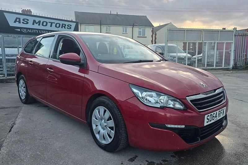 Used Peugeot 308 SW Access 115 HP (84 kW) 2014 Red Estate