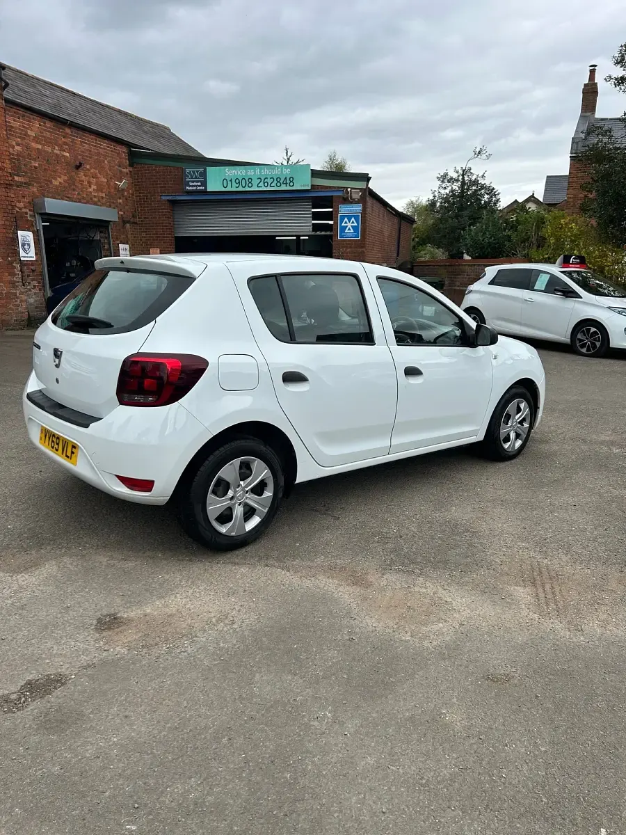 Used Dacia Sandero Essentiel 2019 White Hatchback