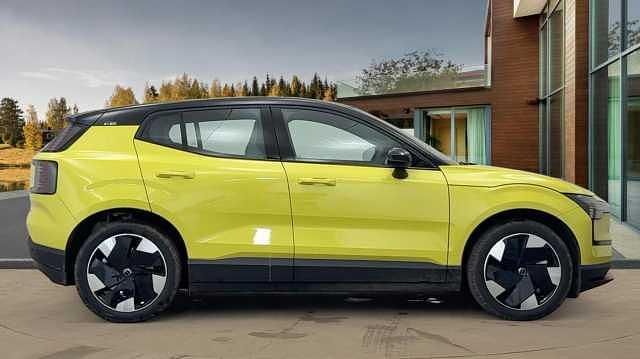 Used Volvo EX30 Performance 314 kW (428 HP) 2025 SUV