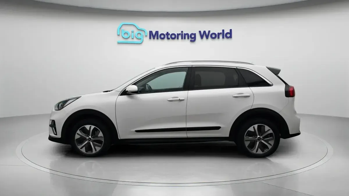 Used Kia e-Niro 147 kW (201 HP) 2021 SUV