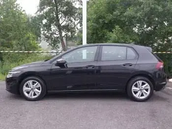 Used VW Golf VIII Life 115 HP (84 kW) 2021 Black Hatchback