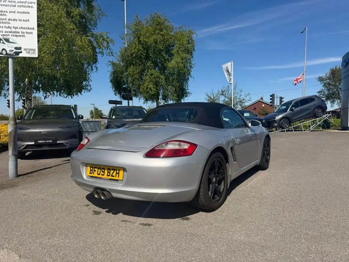 Usado Porsche Boxster 245 HP (180 kW) 2009 Prateado Cabrios