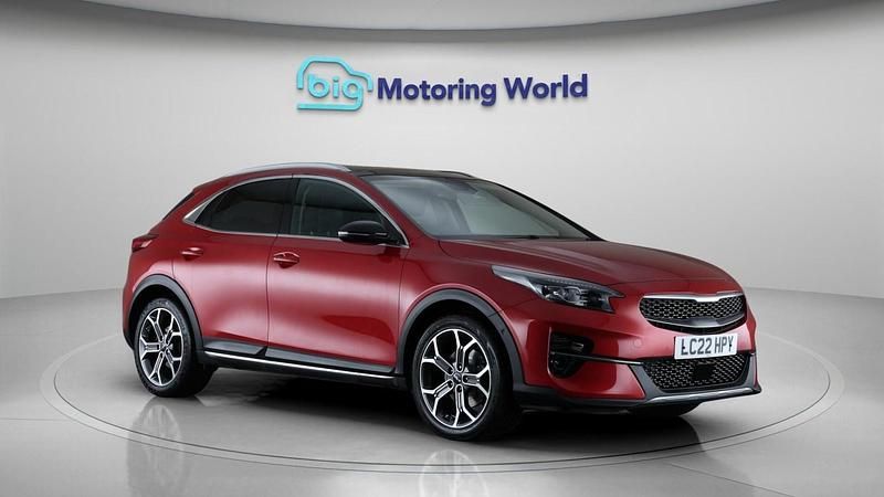 Red Used 2022 Kia XCeed 4 SUV | £14,500 (Fair price) - Image 1/4