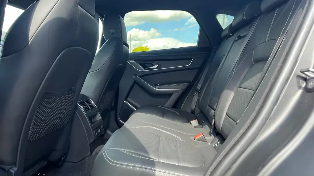 Used Jaguar F-Pace R-Dynamic 300 HP (220 kW) 2024 Red SUV