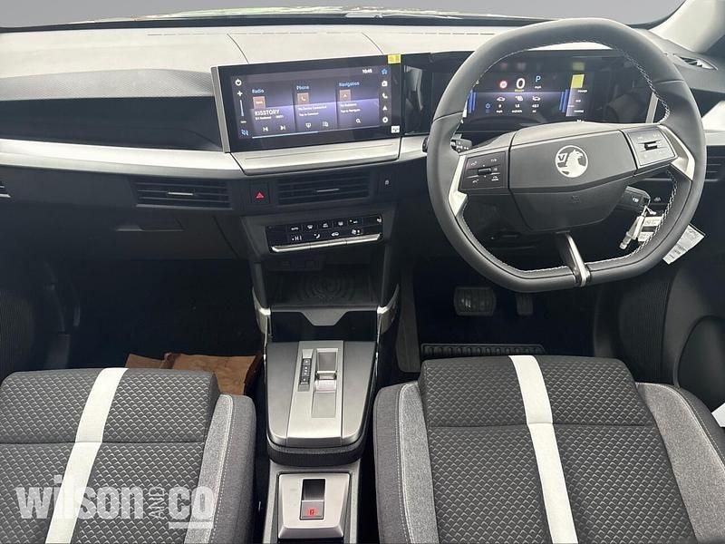 New Vauxhall Frontera 83 kW (113 HP) 2025 Black SUV