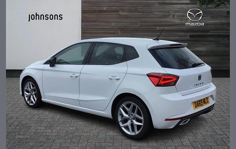 Used Seat Ibiza FR 79 HP (58 kW) 2019 White Hatchback
