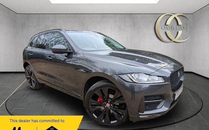 Second-hand Jaguar F-Pace R-Sport 250 CP (183 kW) 2020 SUV