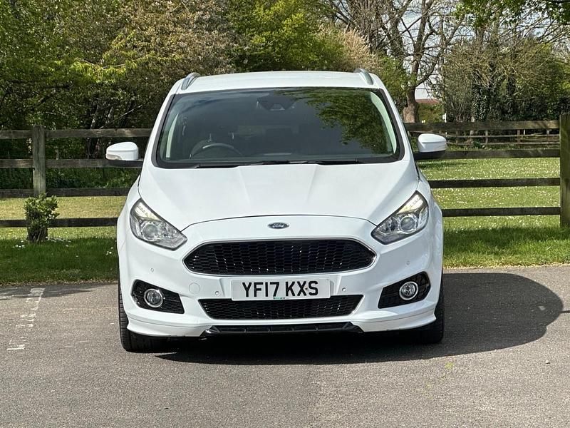 Usado Ford S-MAX Sport 2017 Branco Monovolume