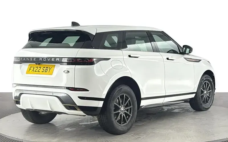 Used Land Rover Range Rover evoque R-Dynamic 166 HP (122 kW) 2022 White SUV