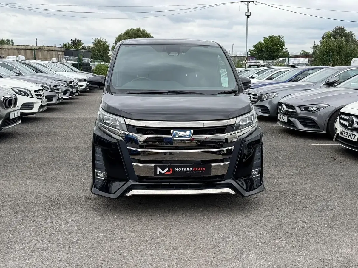 Used Toyota Noah 2018 Black MPV