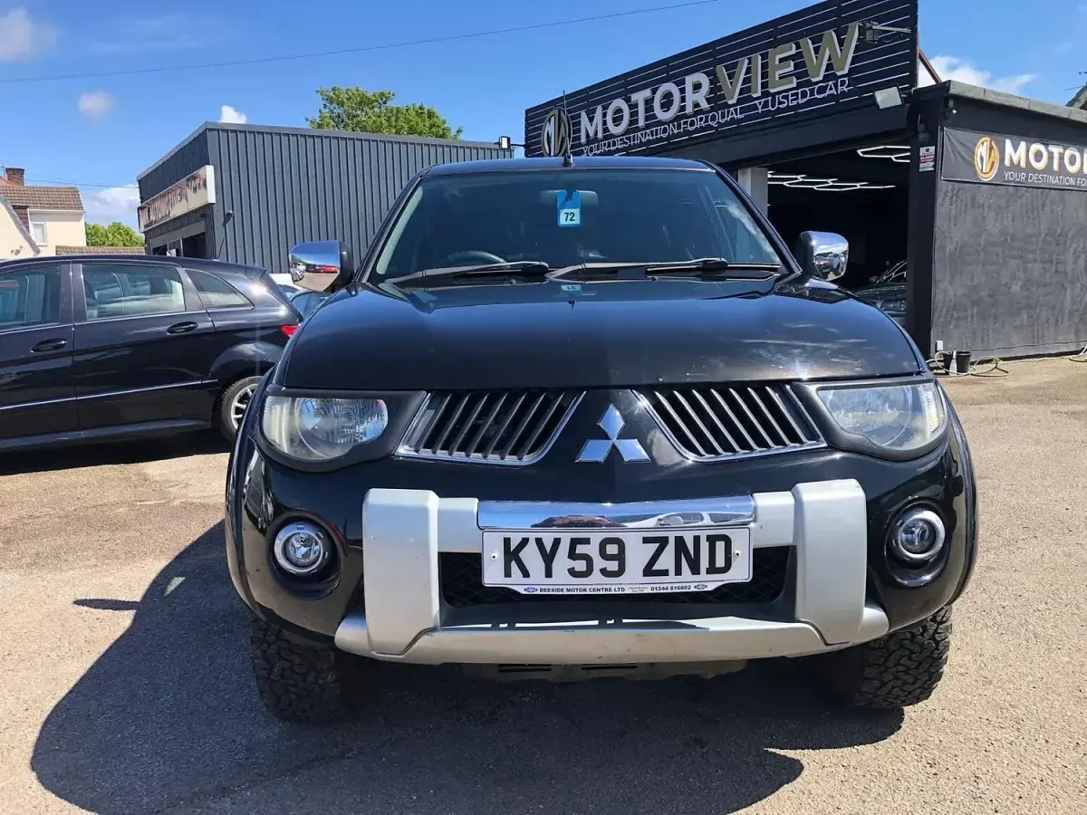 Used Mitsubishi L200 Warrior 134 HP (98 kW) 2009 Black Pickup