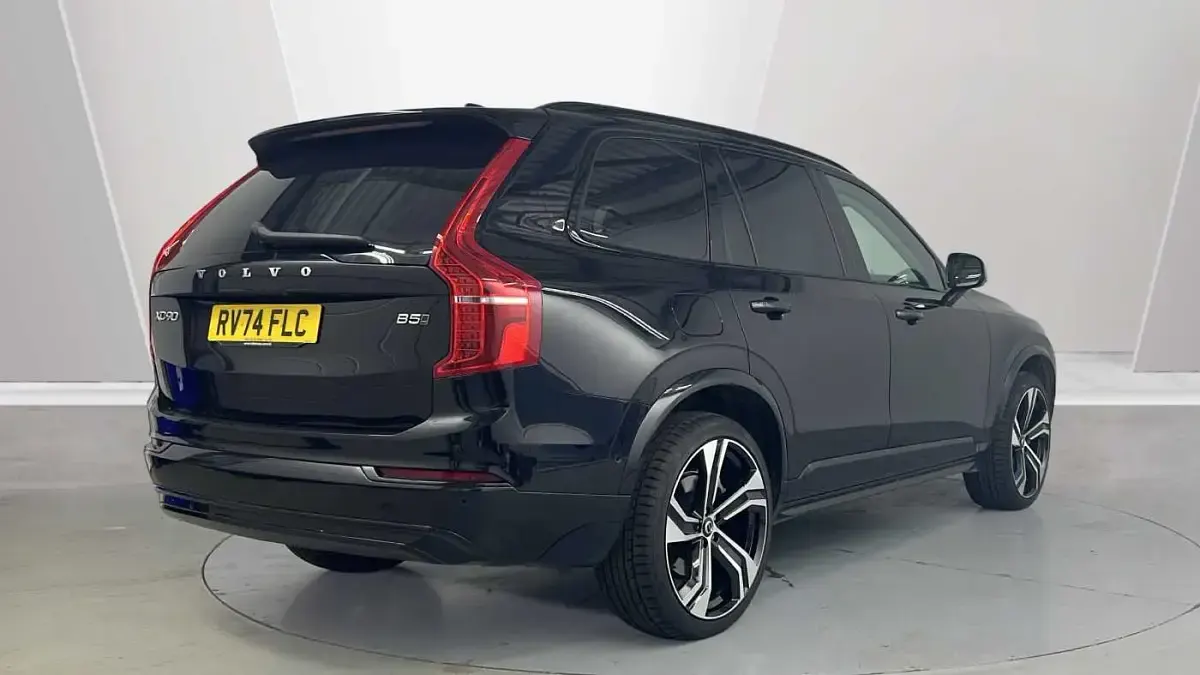 Used Volvo XC90 Ultra 455 HP (334 kW) 2025 Black SUV