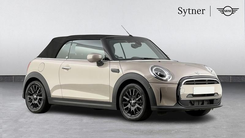 Grey Used 2023 Mini Cooper Classic Hatchback | £20,000 (Fair price) - Image 1/4