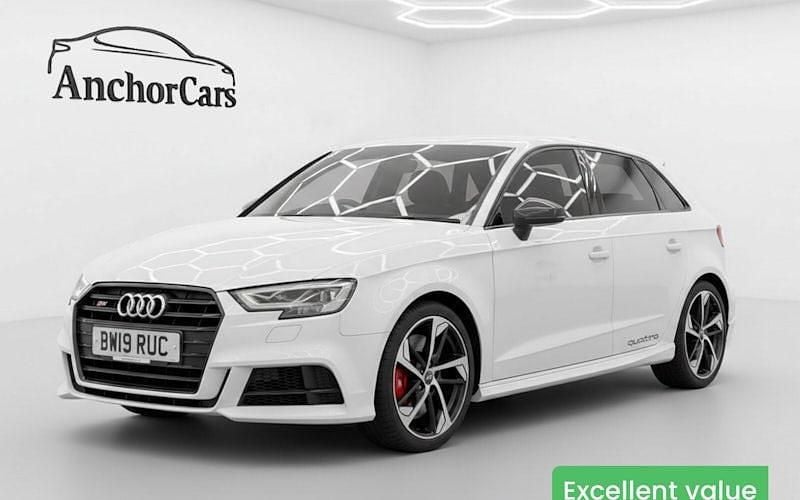 Used Audi S3 Sportback Black Edition 300 HP (220 kW) 2019 White Hatchback