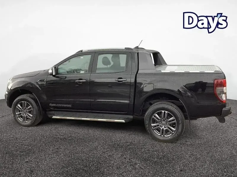 Begagnad Ford Ranger Wildtrack 213 HK (156 kW) 2023 Svart Pickup