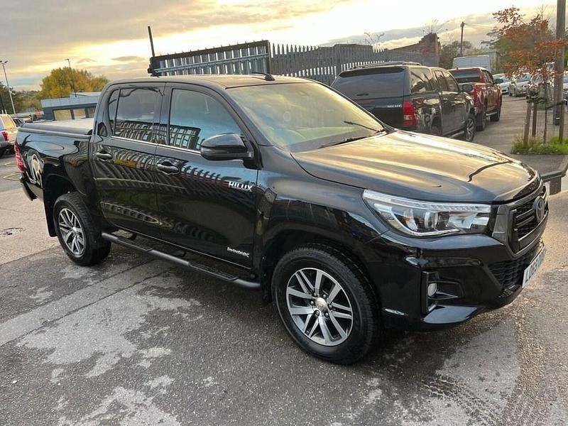 Black Used 2019 Toyota HiLux Pickup | £21,989 (Expensive) - Image 1/4