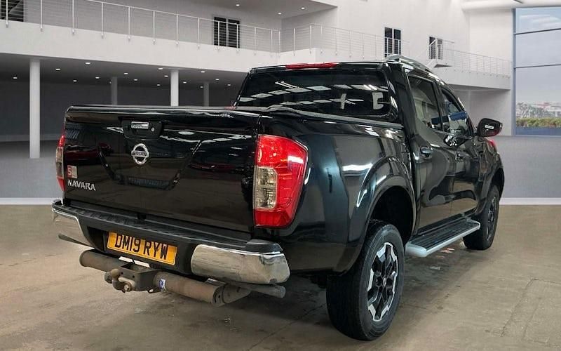Used Nissan Navara Tekna 190 HP (139 kW) 2021 Pickup