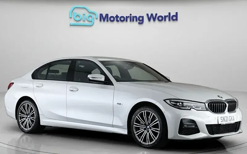 Used BMW 330e M Sport 292 HP (214 kW) 2021 Sedan