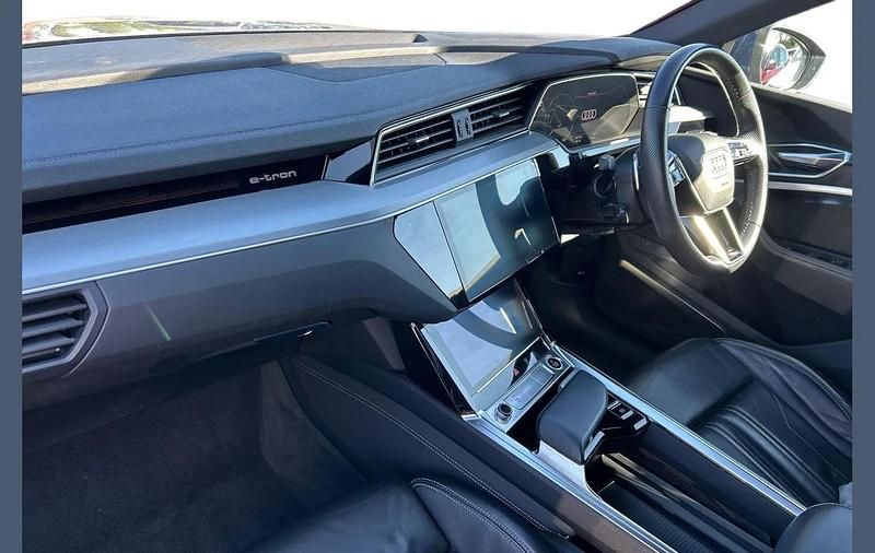 Used Audi e-tron S-Line 300 kW (408 HP) 2021 Blue SUV