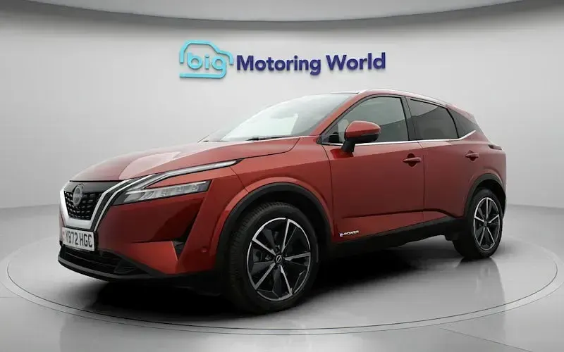 Used Nissan Qashqai S 190 HP (139 kW) 2023 Red SUV