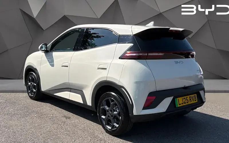 Used BYD Dolphin Surf Comfort 114 kW (156 HP) 2026 Hatchback